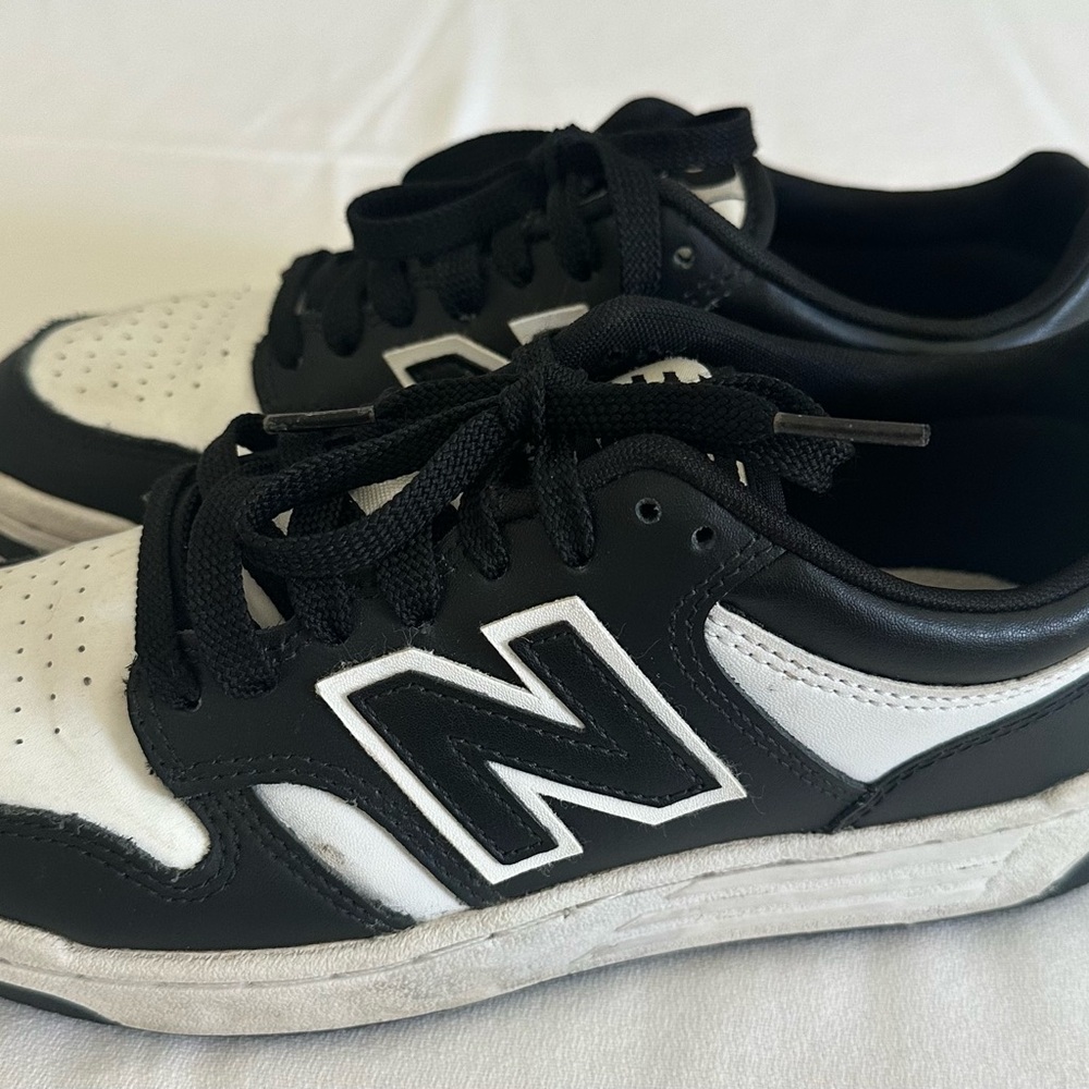 New Balance Kids Black and White Sneakers